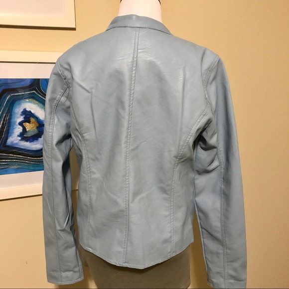 🔥NWT faux leather moto jacket by CAVALINI🔥 - Picture 6 of 8